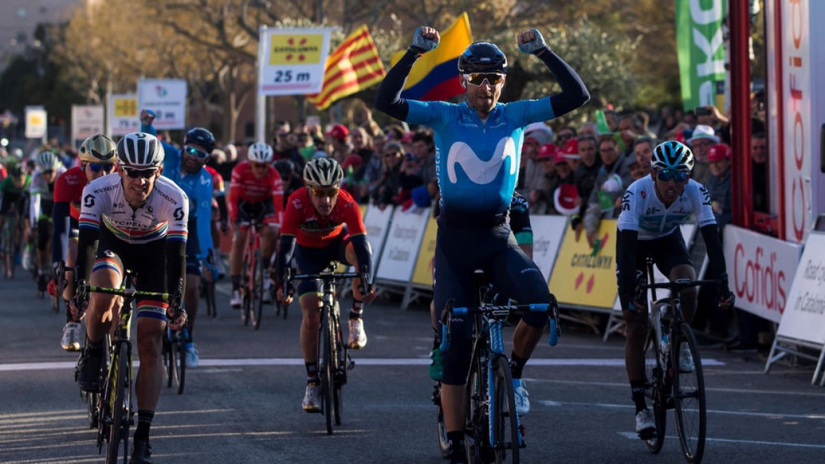 Valverde venç a l'esprint a Valls i és el nou líder de la Volta