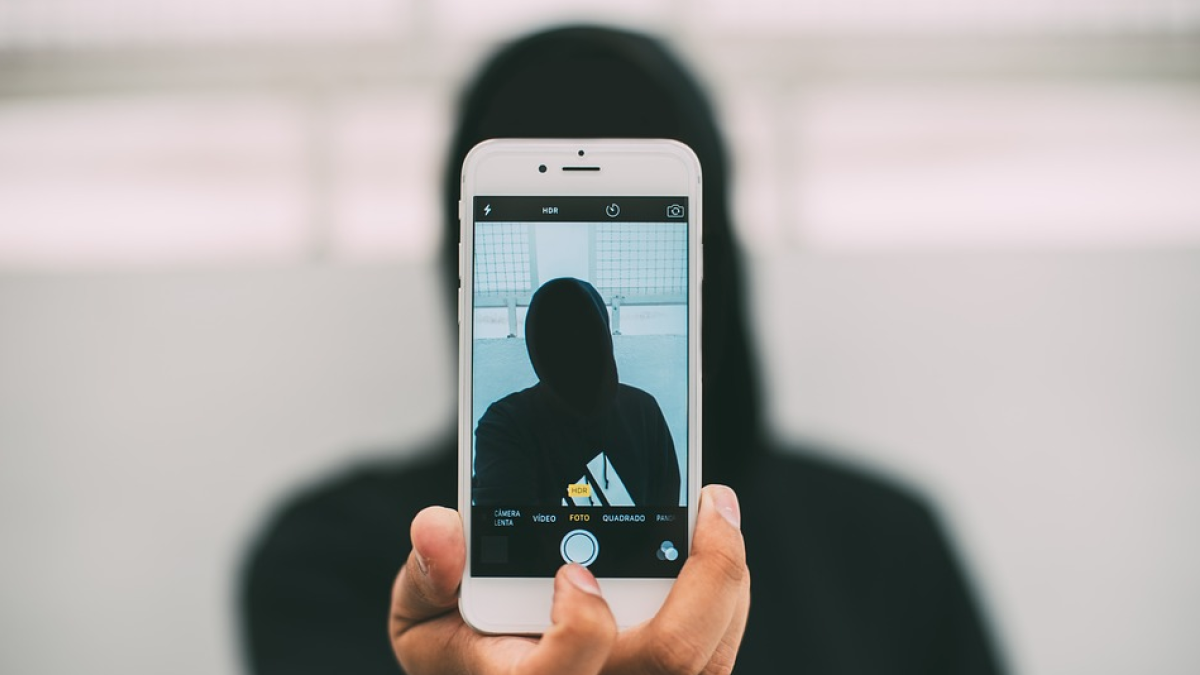 Indemnizada con millones de dólares una víctima de pornografía por venganza