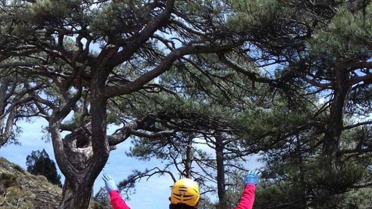 Rescaten un corredor amb els turmells trencats que havia caigut de 20 metres a la Punta de l'Aigua