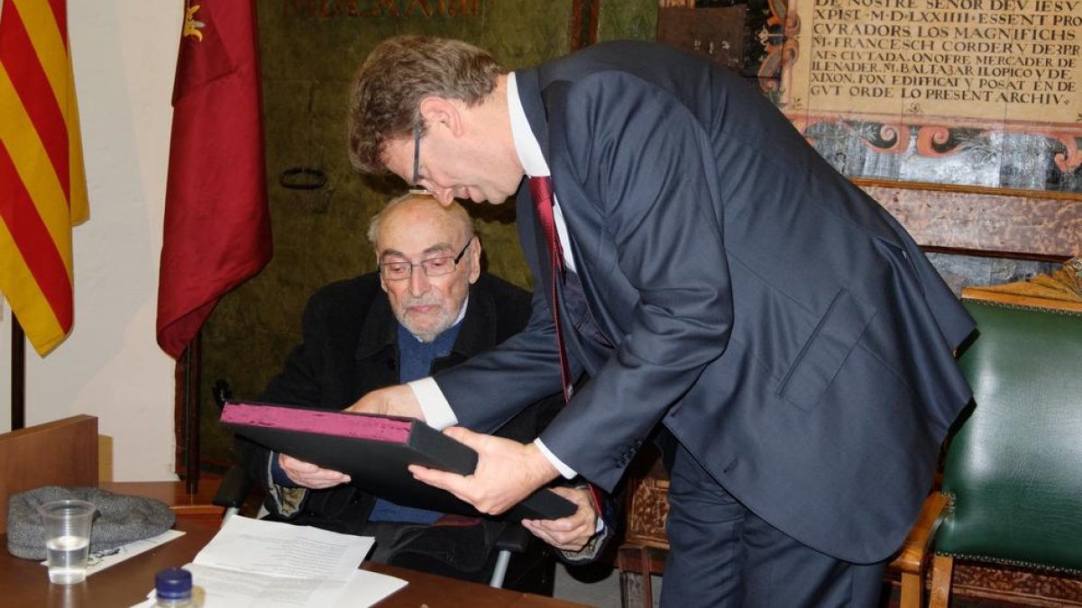 Muere el escritor y filólogo tortosino Manuel Pérez Bonfill