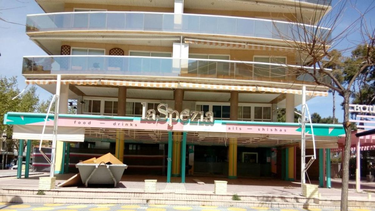 KFC selecciona a 40 trabajadores para el nuevo restaurante que abrirá a Salou