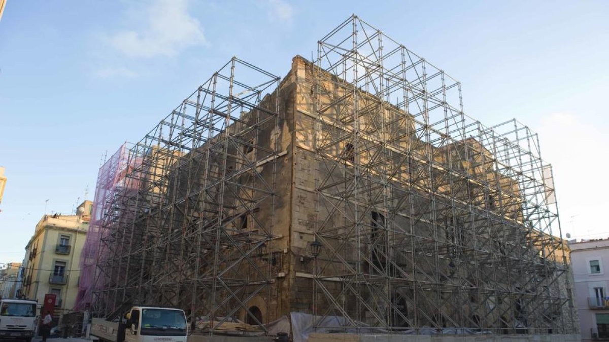 L'Ajuntament vol subhastar Ca l'Ardiaca «com més aviat millor»