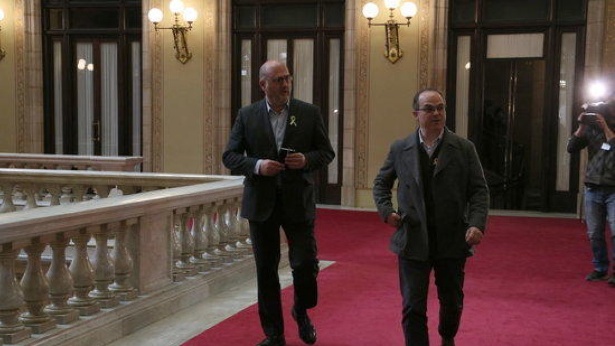JxCat, ERC i la CUP es reuneixen aquest matí al Parlament per intentar arribar a un acord per investir Turull
