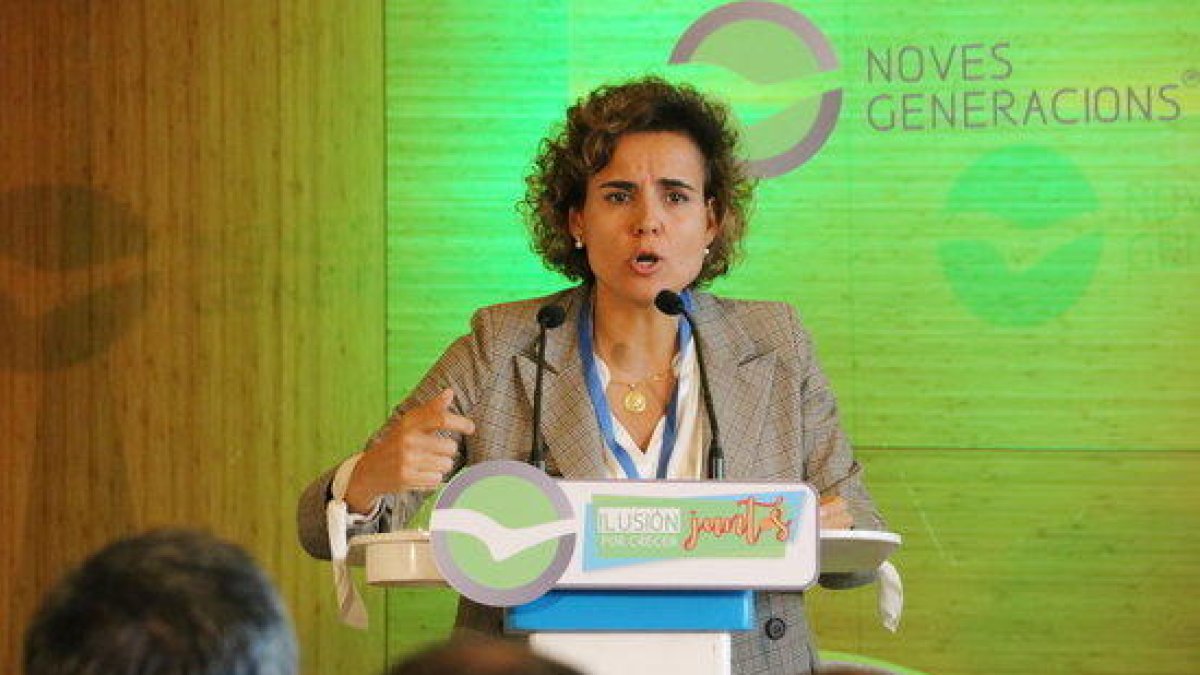 El PP ofrece su mayoría absoluta al Senado para activar el 155 en Cataluña