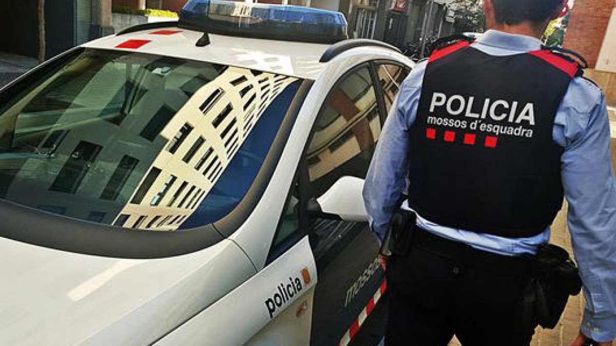 Cau una banda que suplantava identitats a exàmens de conduir gràcies a un DNI fals descobert a Tarragona