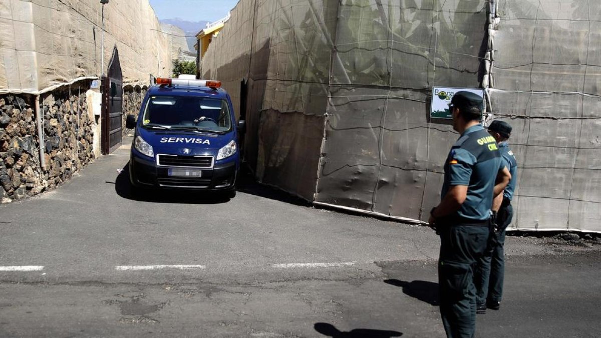 El hijo adoptivo del matrimonio asesinado en Tenerife confiesa ser el autor del crimen