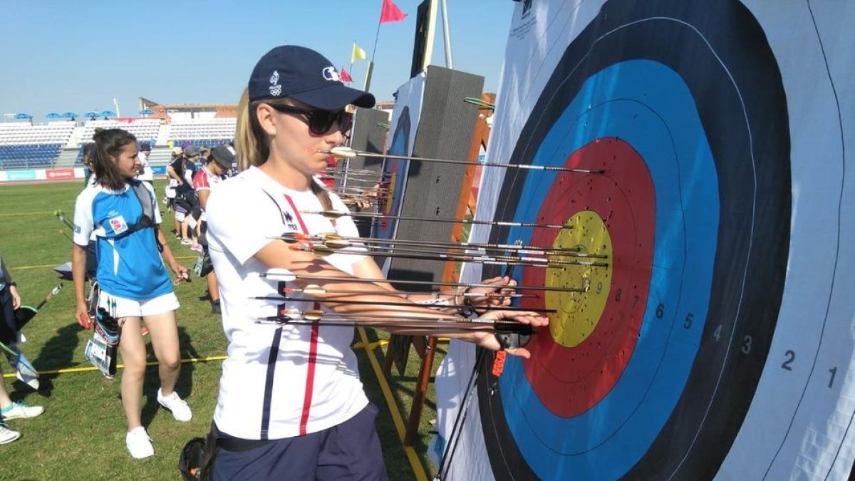 El tir amb arc es disputa a l'Estadi d'Atletisme de Campclar.