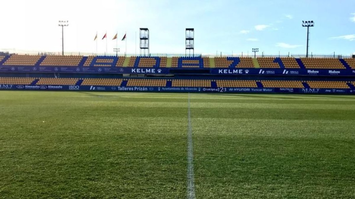 Sigue en directo el Alcorcón - Nàstic