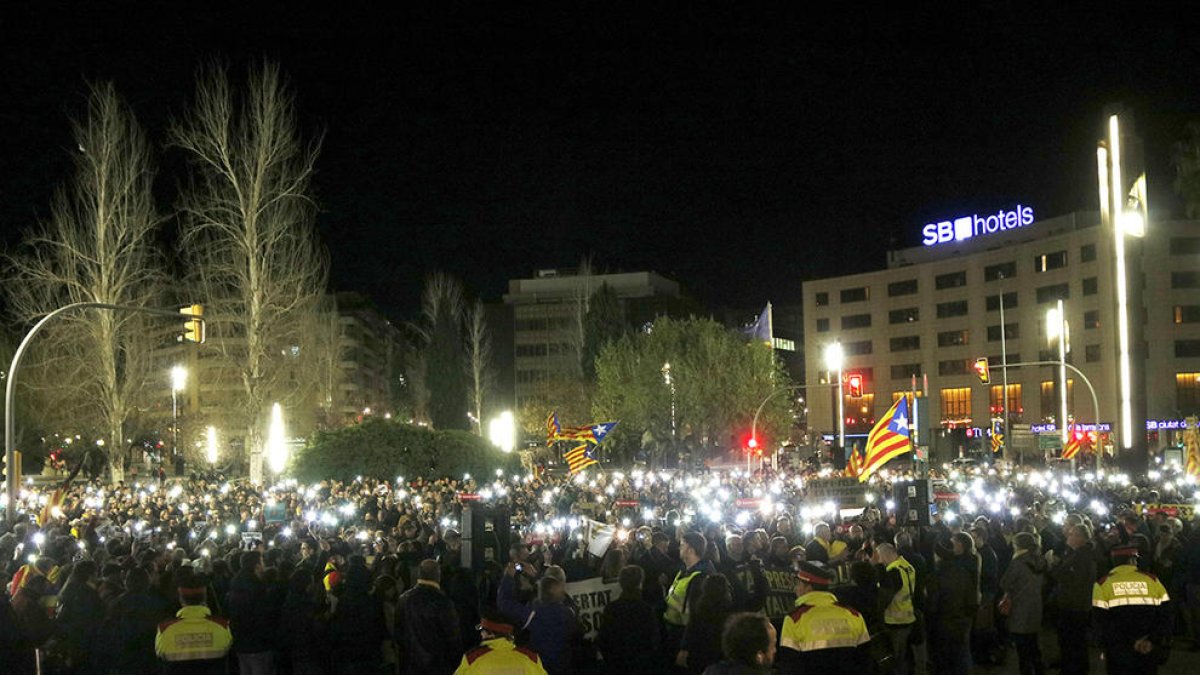 Unas 4.000 personas claman contra la «represión» del Estado y por la libertad de los «presos políticos» en Tarragona