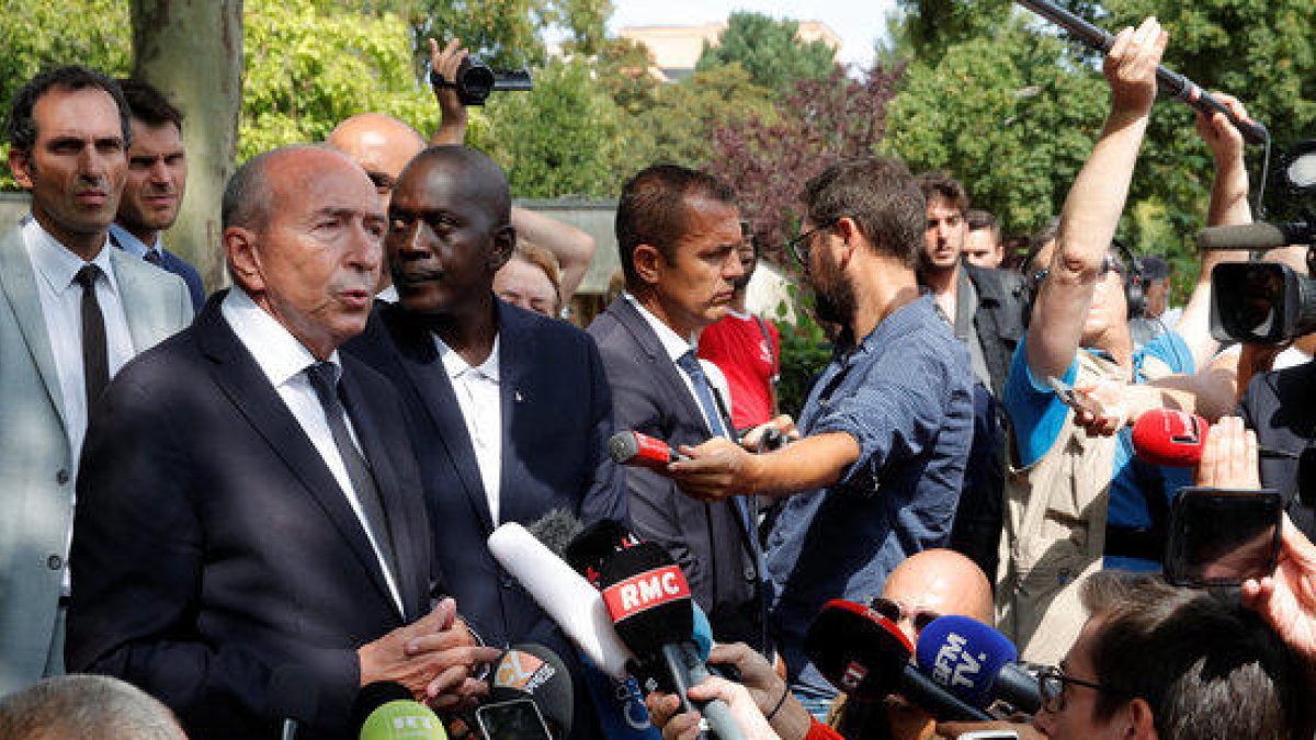 terrorista, ganivet, mata, mare, germana, Trappes, París