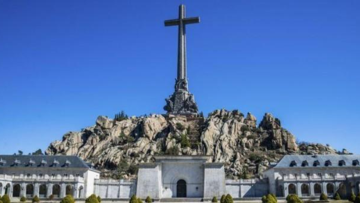 Valle de los Caídos, Franco