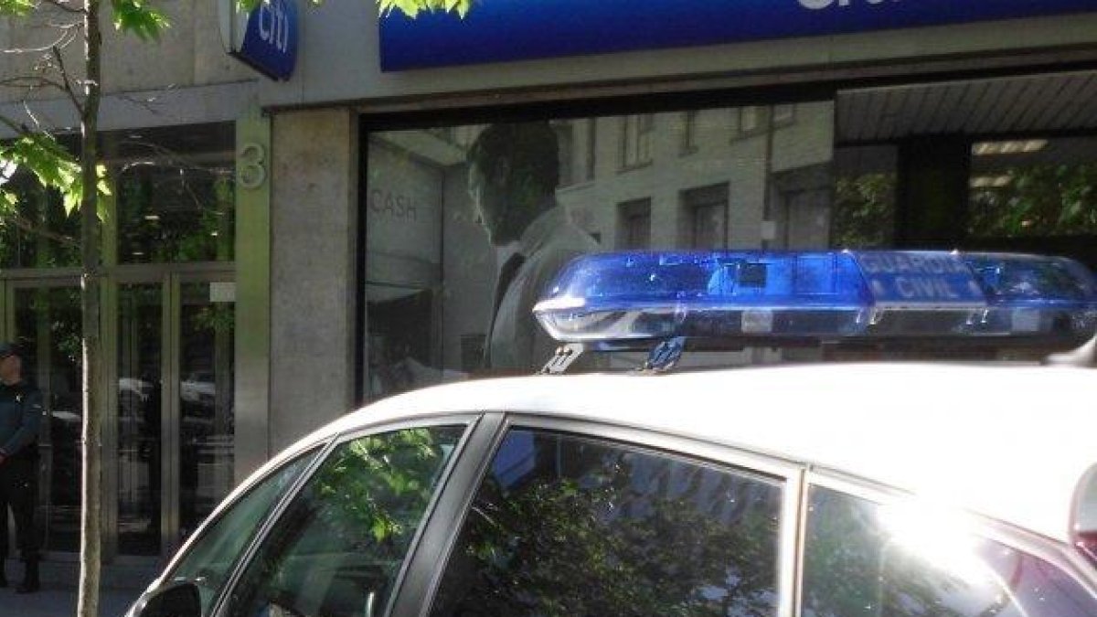 Detienen a un profesor de academia de 70 años por abusar de una menor a Torrevieja