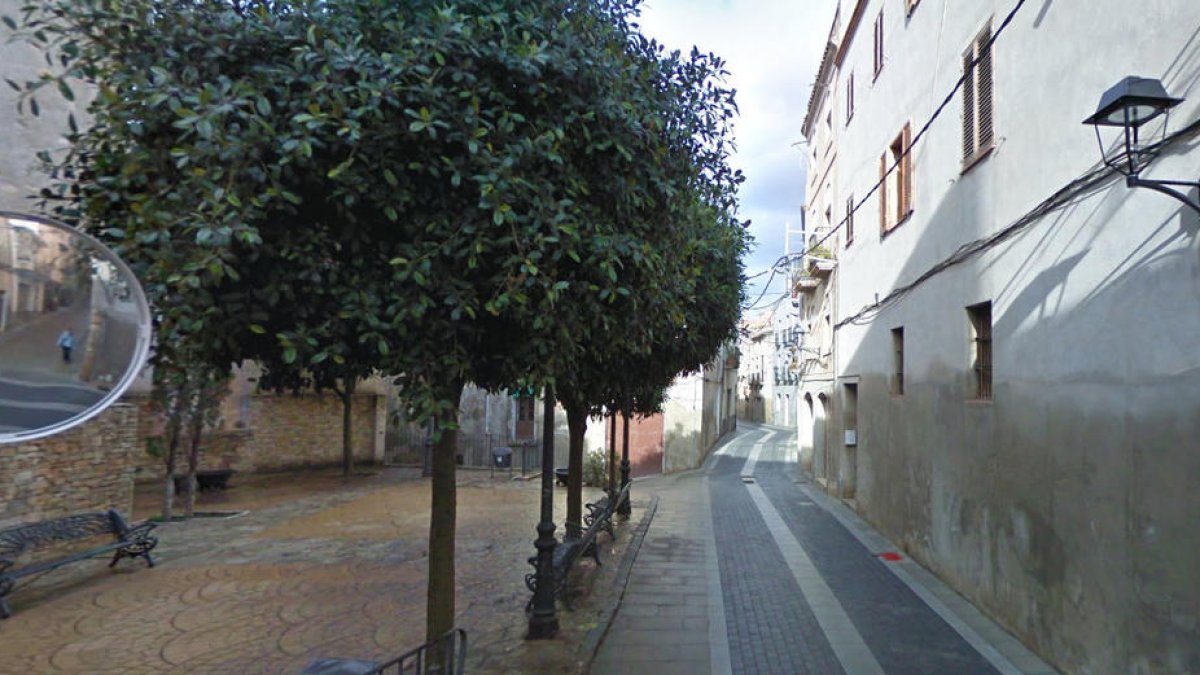 Detinguts quatre menors i un jove que entraven a cases velles de Constantí