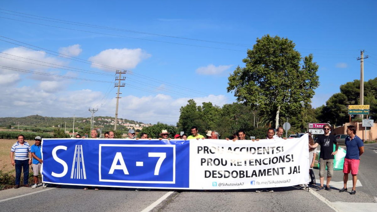 'Sí a l'autovia A-7' reclama el desdoblament «immediat» de l'N-340 fins a Torredembarra