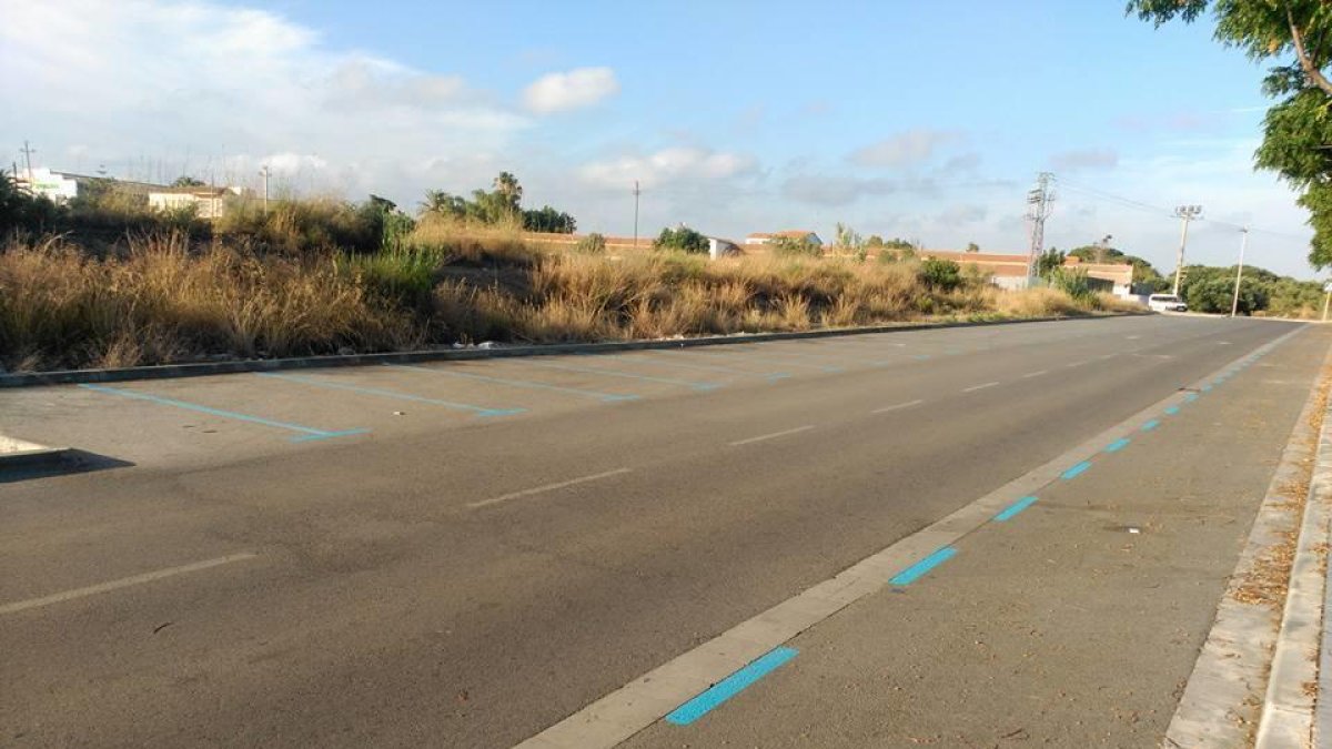 Camarines, en contra de la zona azul de Vinyols