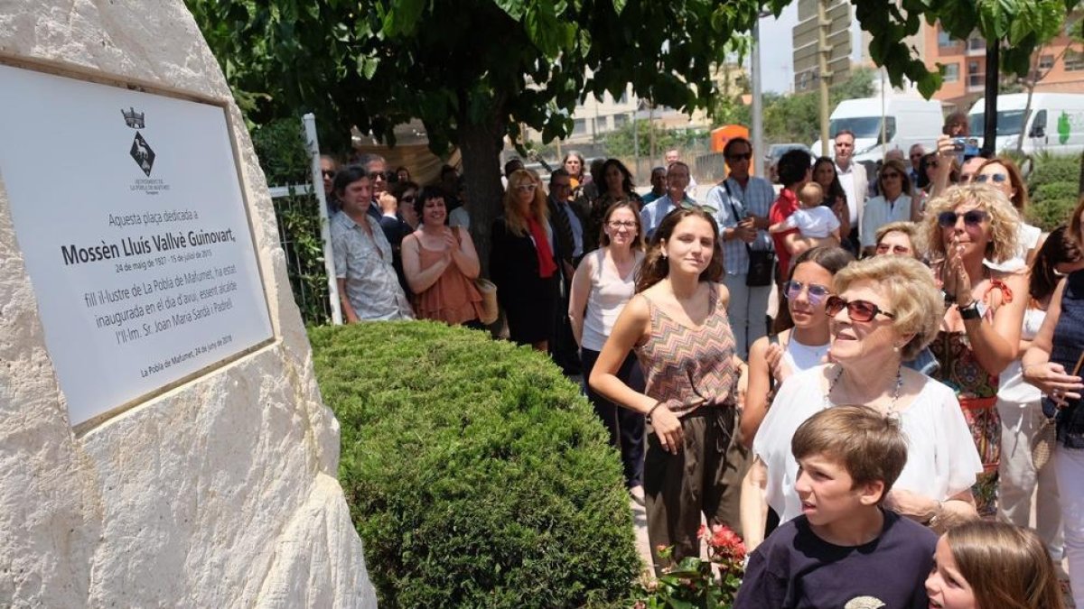 La Pobla homenajea a Mosén Lluís Vallvè