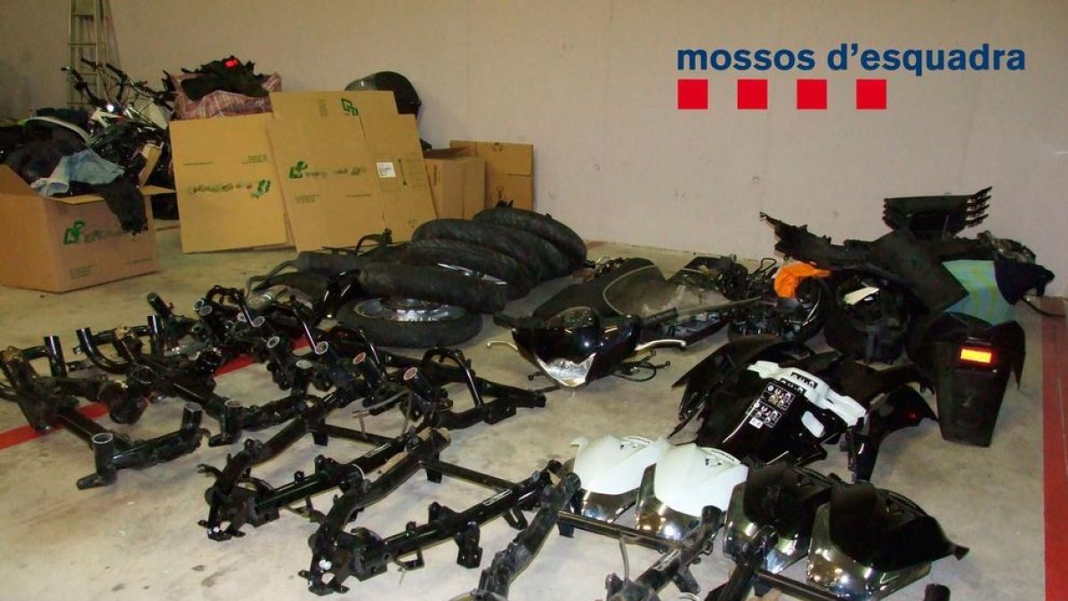 Hieren a un Mosso cuando huían de la casa donde habían intentado robar