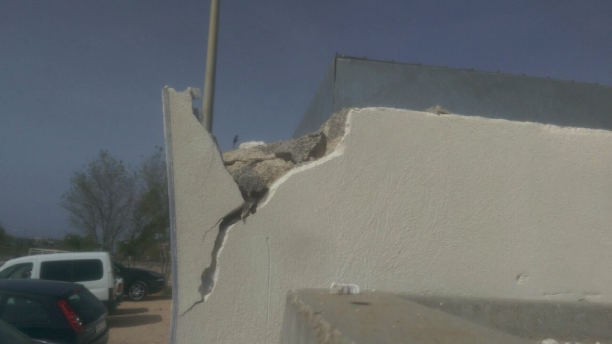 Denuncien actes vandàlics a la zona esportiva i el camp de futbol de Torredembarra