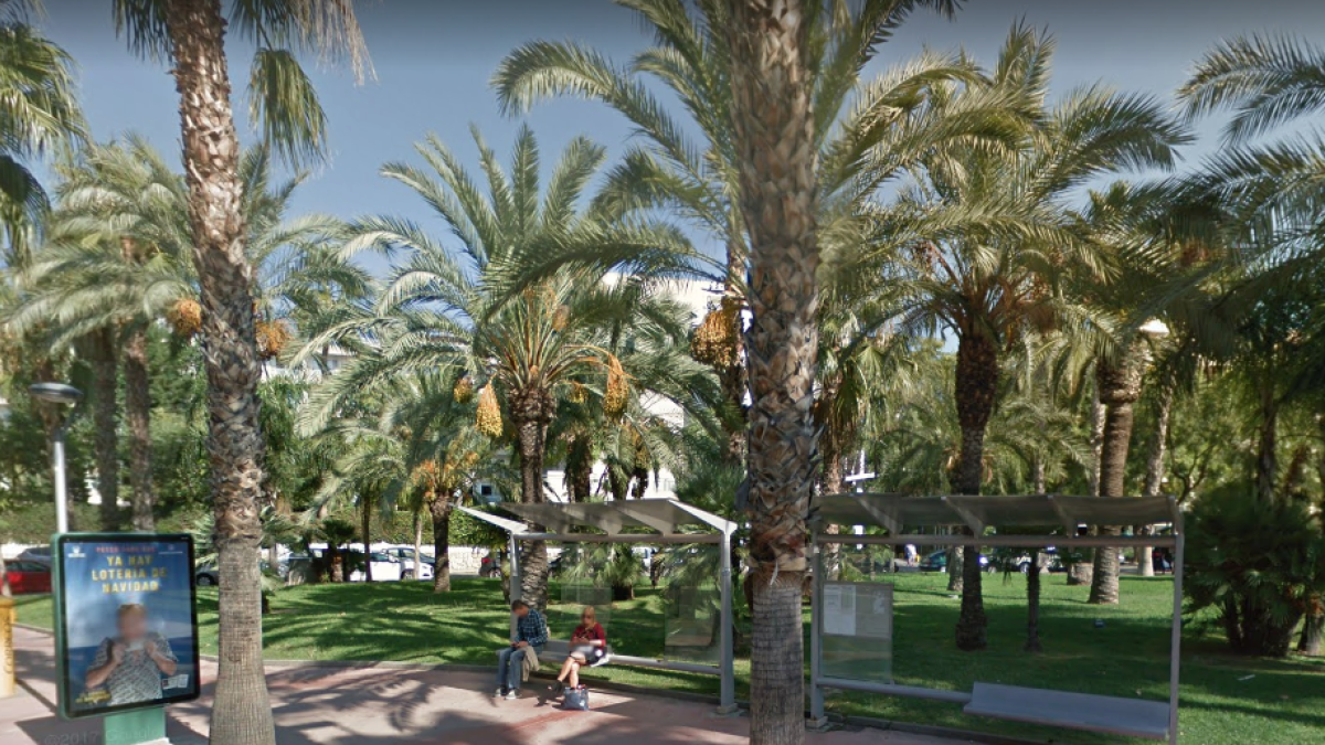 Salou arranjarà dinou marquesines amb pintades i sense plaques al sostre