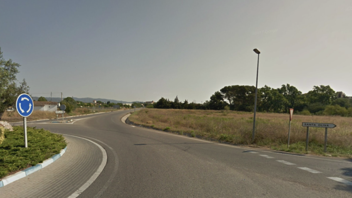 Un ciclista resulta herido en un accidente con una bici y un autobús implicados en Santa Oliva