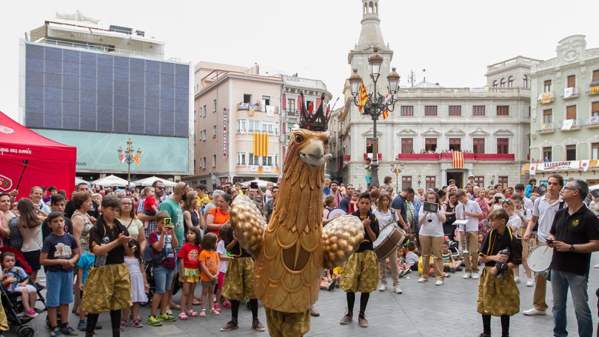 La ciutat de Reus es bolca amb el Seguici Infantil mentre el Ganxet es troba a l'exili