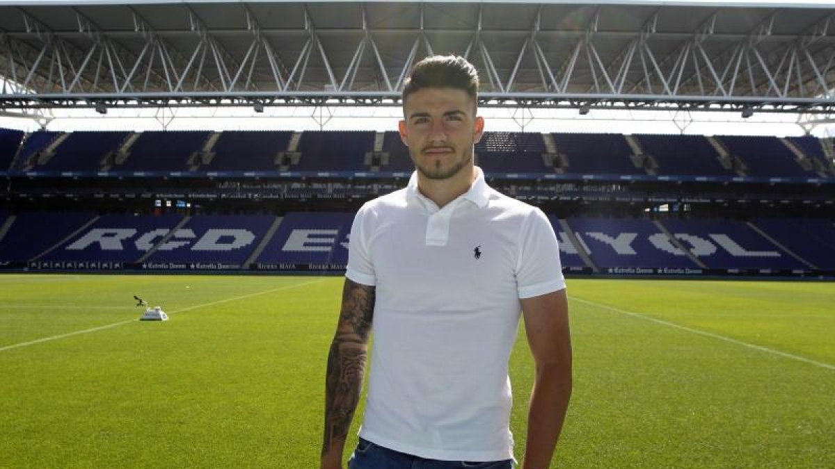 El lateral Pipa interesa al Nàstic