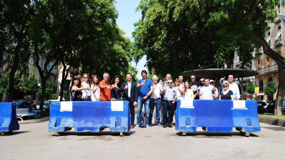 Cs Tarragona borran lazos amarillos por Tarragona