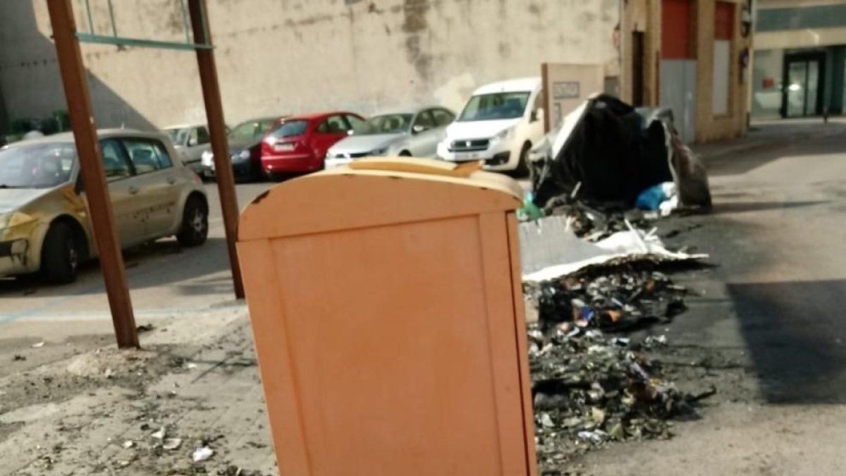 Preocupación en el Vendrell por el repunte de actos vandálicos y del incivismo