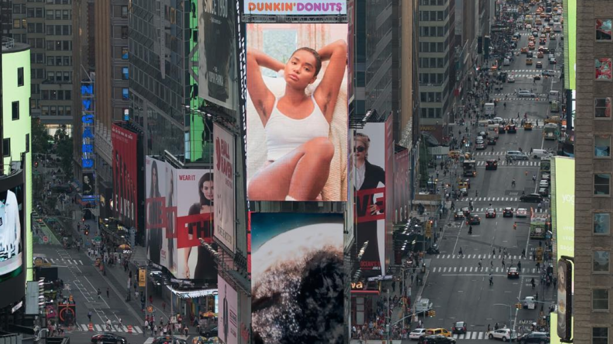 La campanya que trenca esquemes sobre la depilació femenina a la televisió