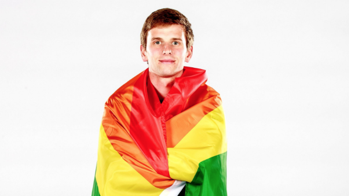 Sujeten Martin, jugador de fútbol de la MLS, sale del armario