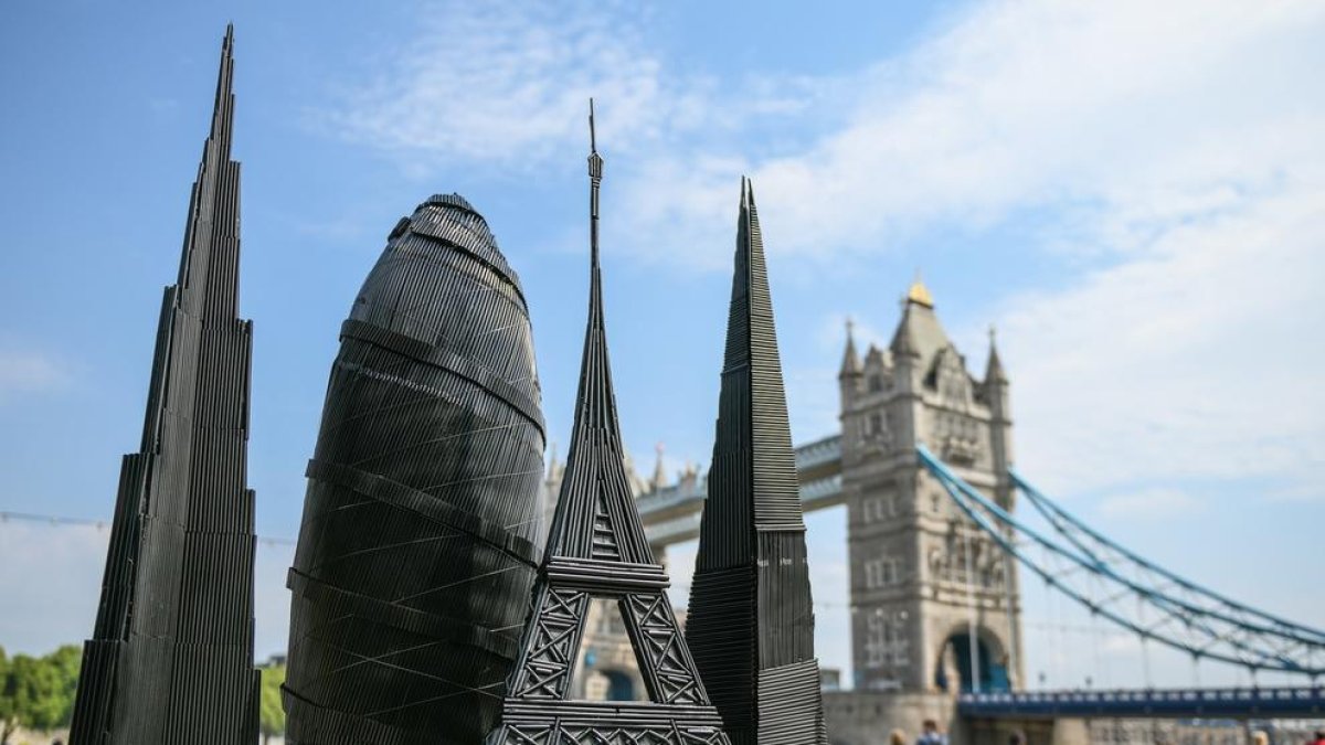 La cadena hotelera Hilton posa fi a les palletes de plàstic