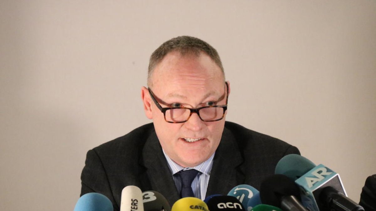 El abogado Ben Emmerson dice que las explicaciones del Estado contra la demanda de Puigdemont en la ONU son «patéticas»