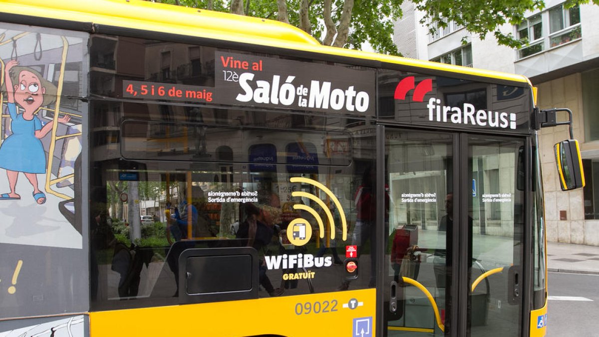 El bitllet de bus urbà es podrà pagar amb targeta de crèdit al setembre