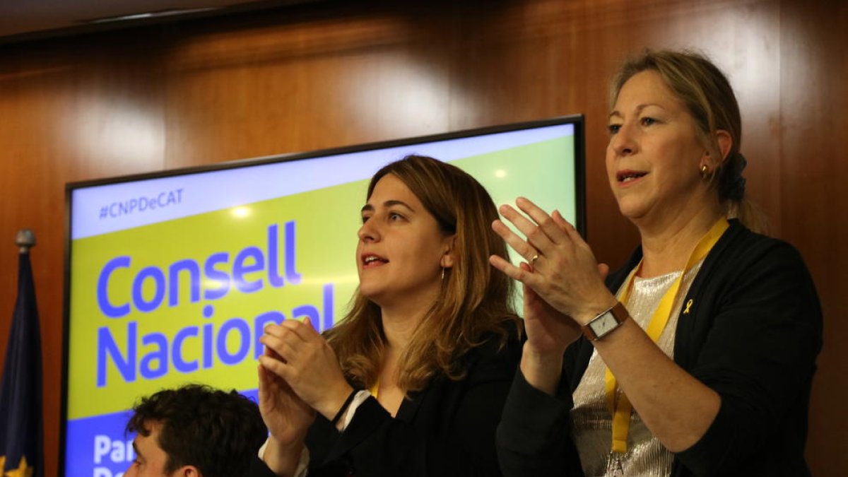 La direcció del PDeCAt proposa presentar-se a la municipals amb la marca Junts per Catalunya