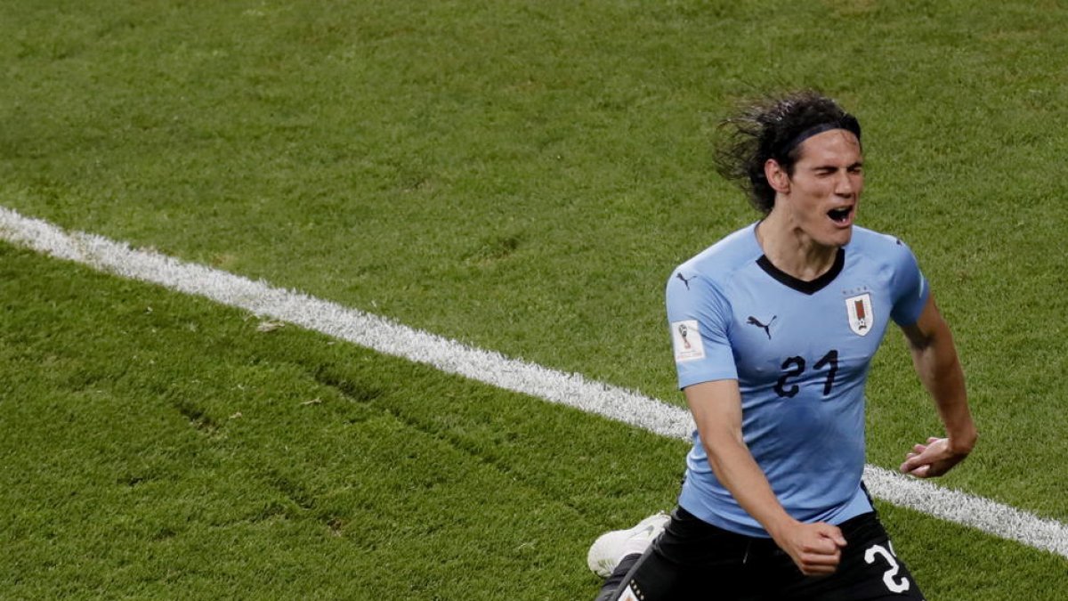 Cavani liquida a Ronaldo i a Portugal (2-1)