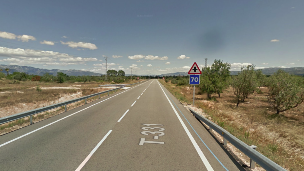 Un herido leve en una salida de vía en Tortosa