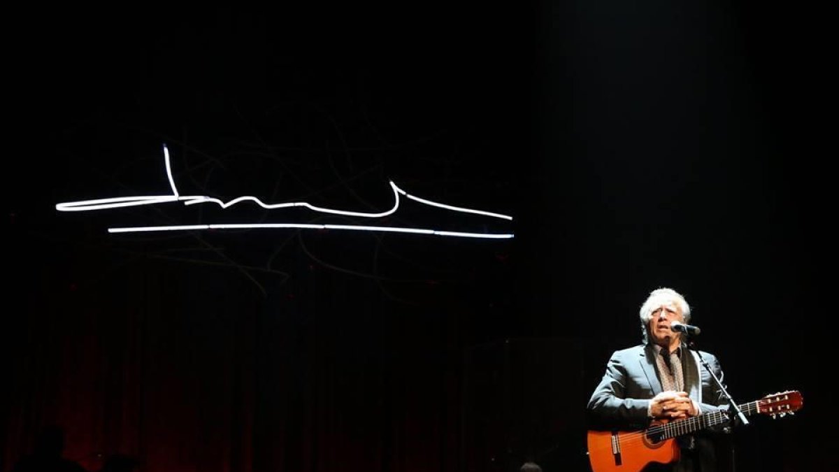 Una laringitis aguda obliga Joan Manuel Serrat a suspendre el concert de Tarragona