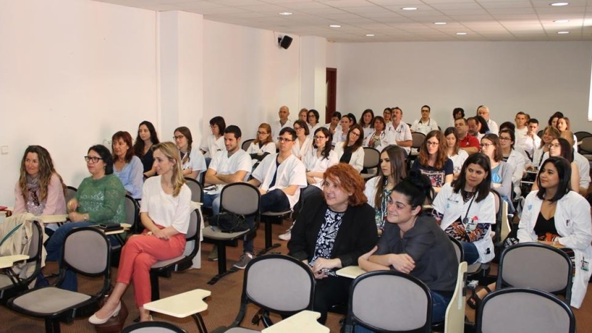 El ICS Camp de Tarragona hace el despido de los residentes que acaban la especialidad