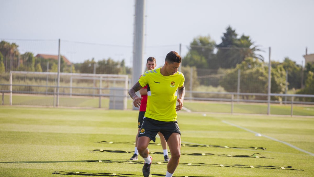 El Málaga, disposat a pagar el que demana el Nàstic per Maikel Mesa