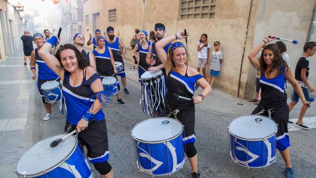 Constantí empieza la Fiesta Mayor de Verano con el pregón y el pasacalle