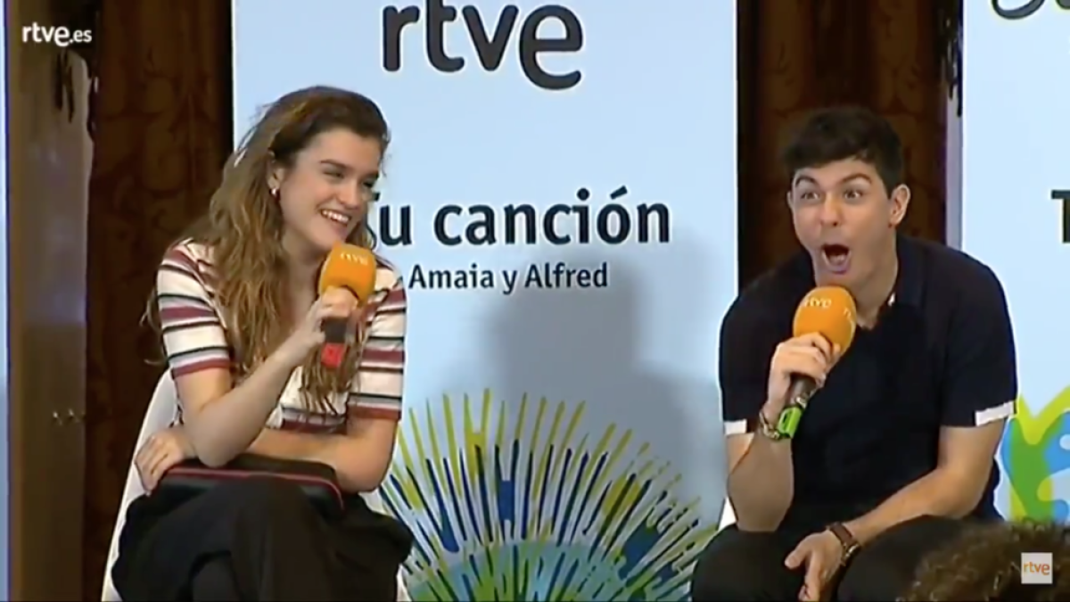 El amuleto de Amaia por Eurovisión: el libro 'España de mierda'