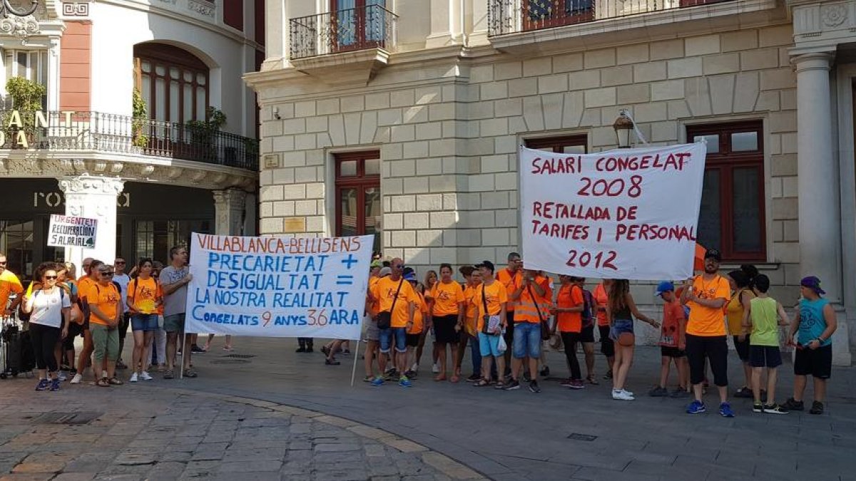 Los trabajadores del centro Bellissens del grupo Pere Mata, en pie de guerra