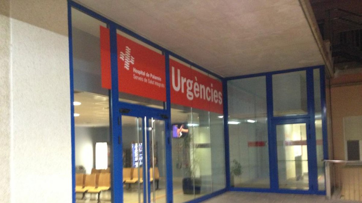Muere una mujer de 84 años en el hospital de Palamós después de esperarse en urgencias durante siete horas