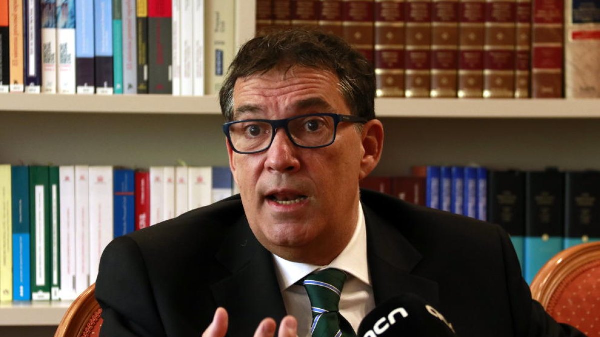 Jaume Alonso-Cuevillas, abogado, Puigdemont
