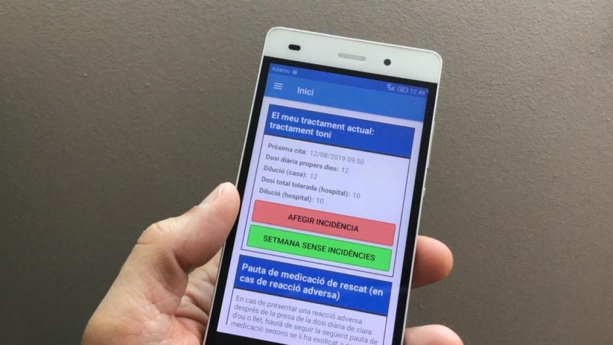 Una app millora el control als pacients tractats per immunoteràpia oral