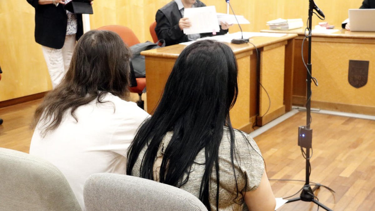 Absuelven a unos padres gerundenses que habían sido comdemnats para no llevar el hijo al colegio