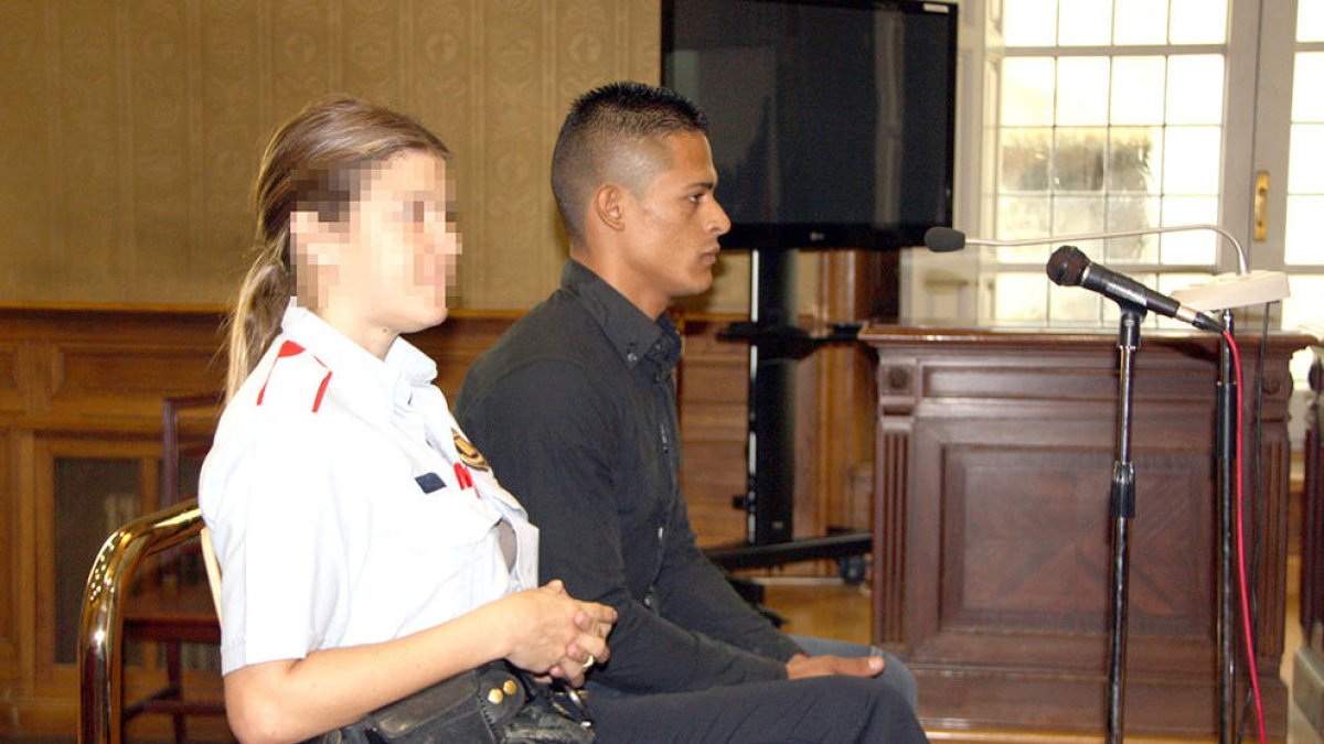 En la prisión un violador reincidente para agredir sexualmente a una menor de 13 años en Gerona