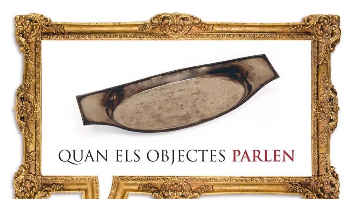 Una safata de plata del segle XIX, peça del mes de setembre