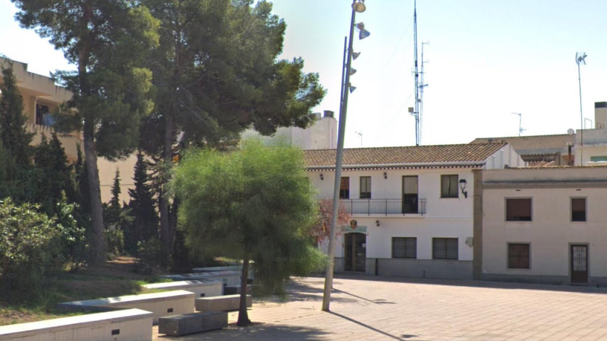 Los trabajadores del Ayuntamiento de Cunit convocan una huelga para reclamar las 35 horas semanales