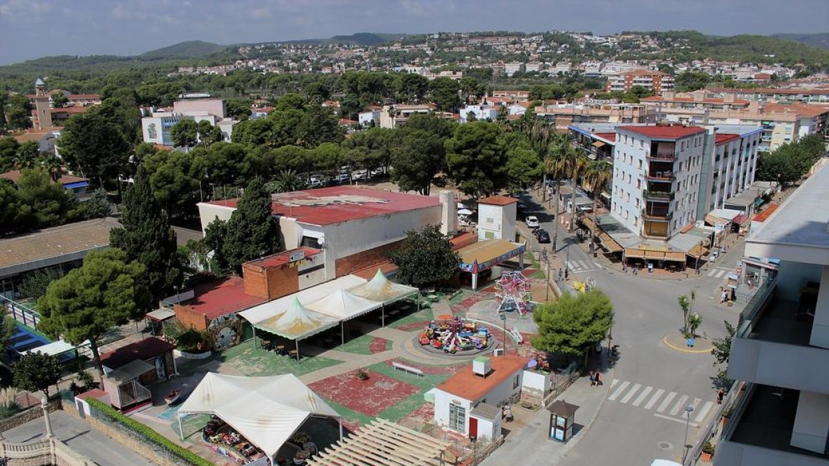 El Vendrell aprova les bases del concurs per la rehabilitació de l'edifici Tabaris de Coma-ruga